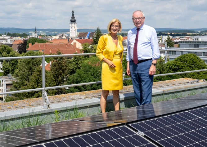 Sonnenkraftwerk NÖ wächst weiter - Ausbau auf Landesgebäuden vor Abschluss